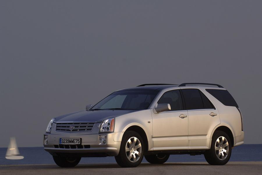  Cadillac SRX 2004 года  (фото 84 из 103)
